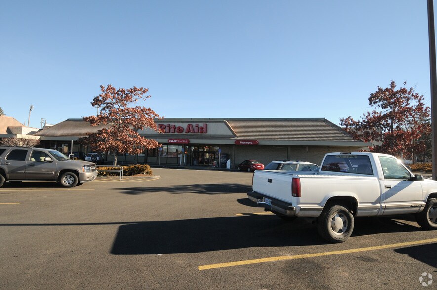 700 SE 3rd St, Bend, OR à louer - Photo de l’immeuble – Image 2 sur 11