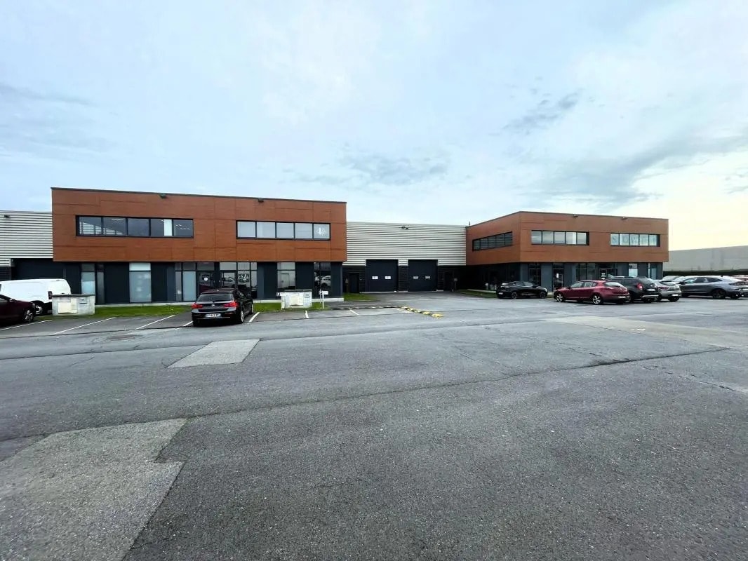 Bureau dans Wambrechies à louer Photo de l’immeuble– Image 1 sur 14