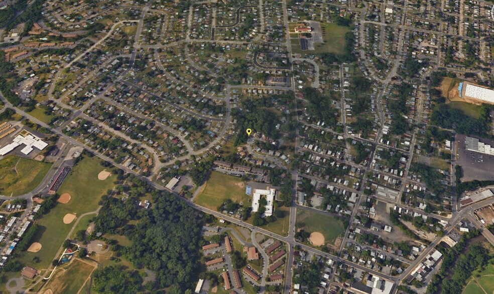 900 Main St, Brookhaven, PA à vendre - Photo de l’immeuble – Image 2 sur 13