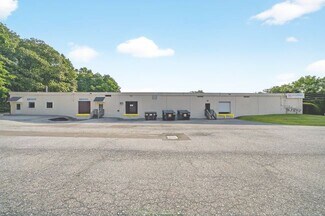Plus de détails pour 13 Jeanne Dr, Newburgh, NY - Industriel/Logistique à louer