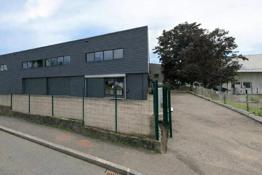 Bureau dans Dardilly à louer - Photo de l’immeuble – Image 1 sur 7