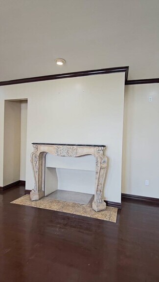 Plus de détails pour 3403 N Beach St, Fort Worth, TX - Bureau/Médical à louer