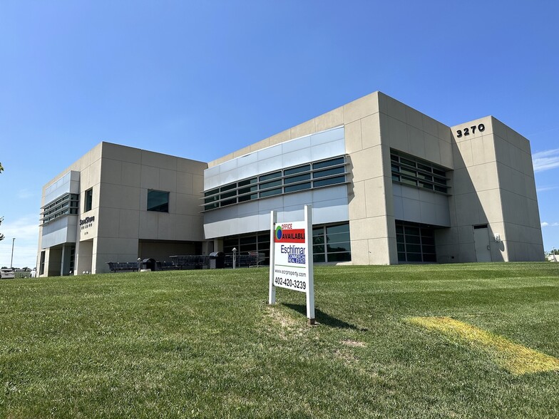 3270 Folkways Blvd, Lincoln, NE à louer - Photo de l’immeuble – Image 1 sur 14