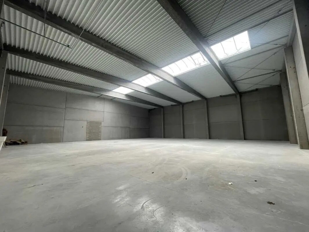 Bureau dans Saint-Étienne-du-Rouvray à louer Photo intérieure– Image 1 sur 7