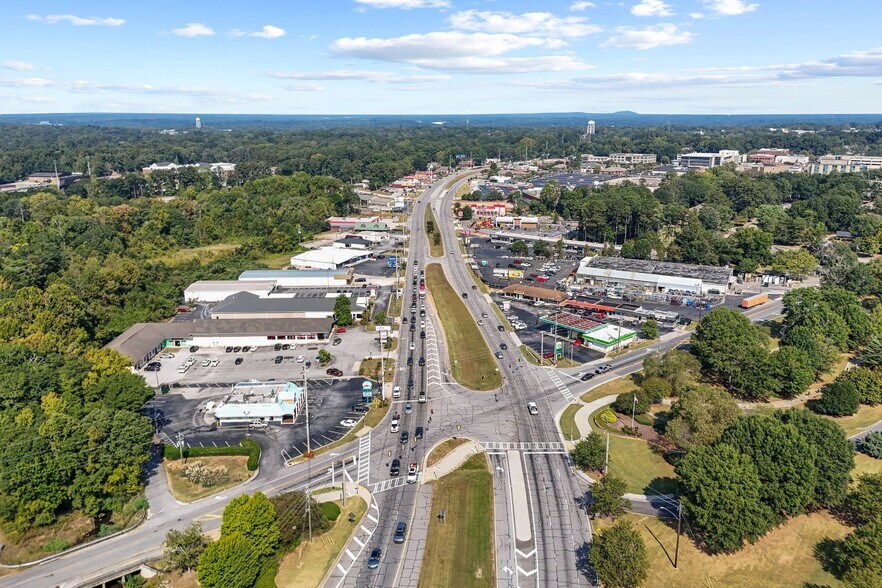 1610 S Highway 27, Carrollton, GA à vendre - Photo de l’immeuble – Image 3 sur 16