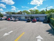 Retail Center - Commerce