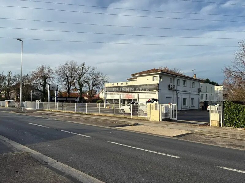 Local commercial dans Pessac à vendre Photo de l’immeuble– Image 1 sur 16