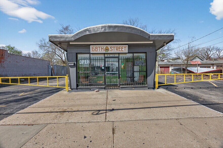 6836 Prospect Ave, Kansas City, MO à vendre - Photo de l’immeuble – Image 2 sur 12