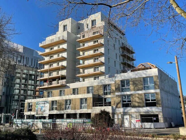 Plus de détails pour Bureau à louer