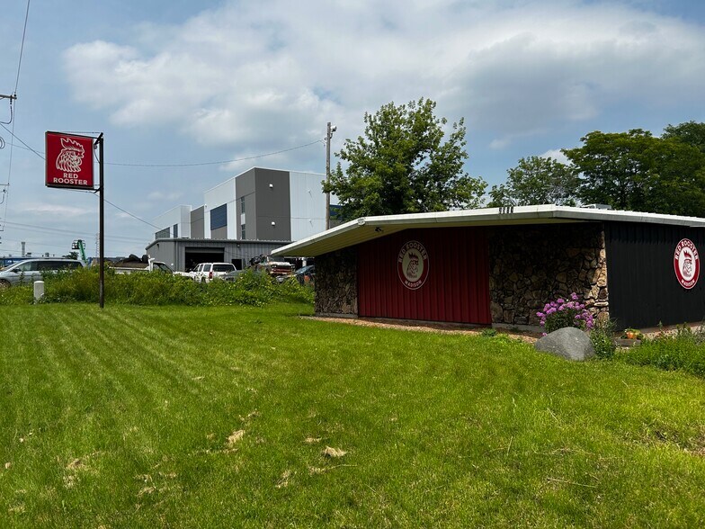 2513 Seiferth Rd, Madison, WI à louer - Photo de l’immeuble – Image 2 sur 9