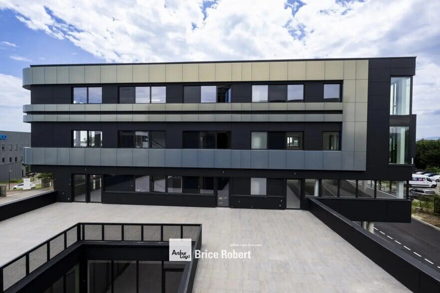 Bureau dans Limonest à vendre - Photo de l’immeuble – Image 3 sur 14