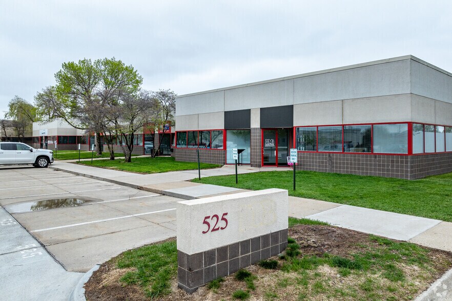 525 SW 5th St, Des Moines, IA à louer - Photo de l’immeuble – Image 3 sur 7