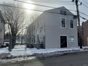 Plus de détails pour 28 Lawrence St, Spring Valley, NY - Bureau, Local d'activités à louer