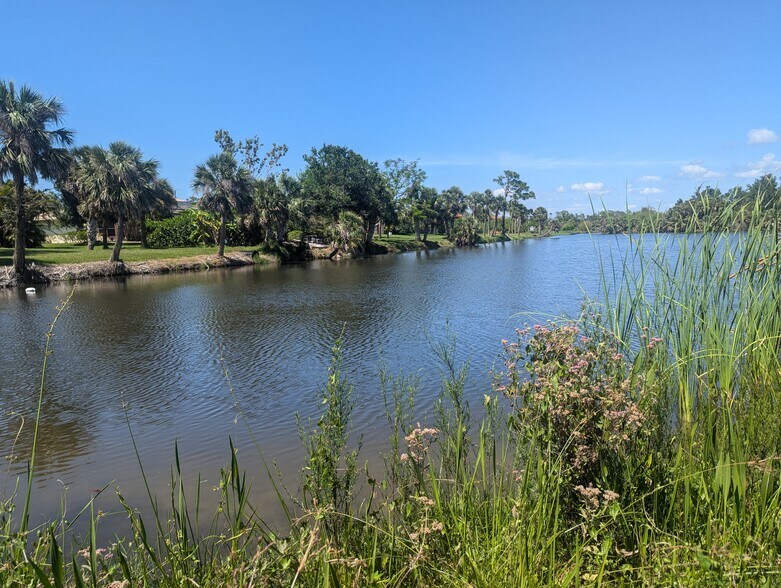 6350 Montauk Terrace, Englewood, FL à vendre - Photo principale – Image 1 sur 12