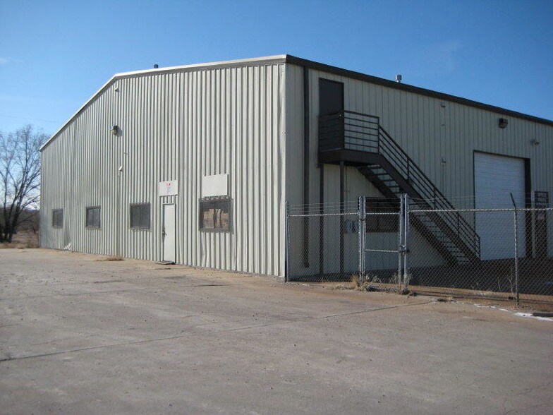 1325 Cheyenne Ave, Pueblo, CO à vendre - Photo de l’immeuble – Image 3 sur 26