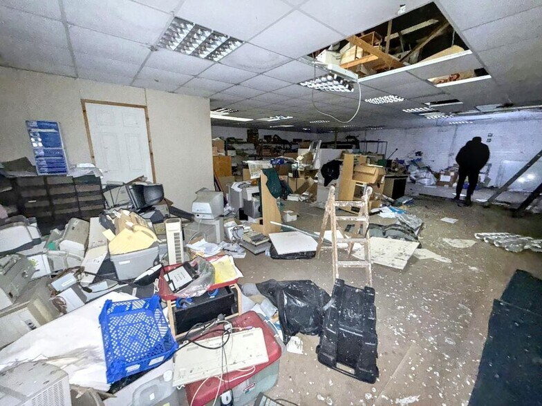 1 Aldborough St, Blyth à vendre - Photo de l’immeuble – Image 3 sur 25