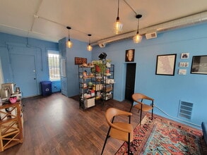 3551 N Damen Ave, Chicago, IL à louer Photo intérieure– Image 2 sur 7