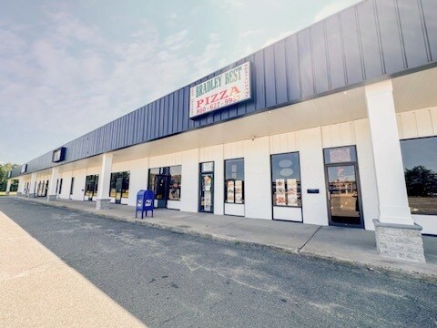 5 National Dr, Windsor Locks, CT à louer - Photo de l’immeuble – Image 2 sur 8