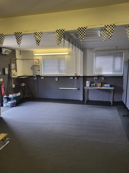 25 Springvale Industrial Estate, Cwmbran à louer - Photo de l’immeuble – Image 3 sur 3
