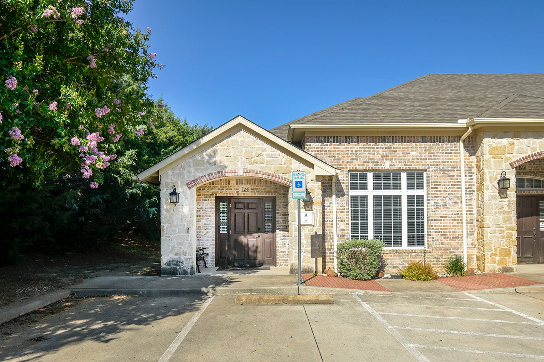 7157 Colleyville Blvd, Colleyville, TX à louer Photo de l’immeuble– Image 1 sur 13