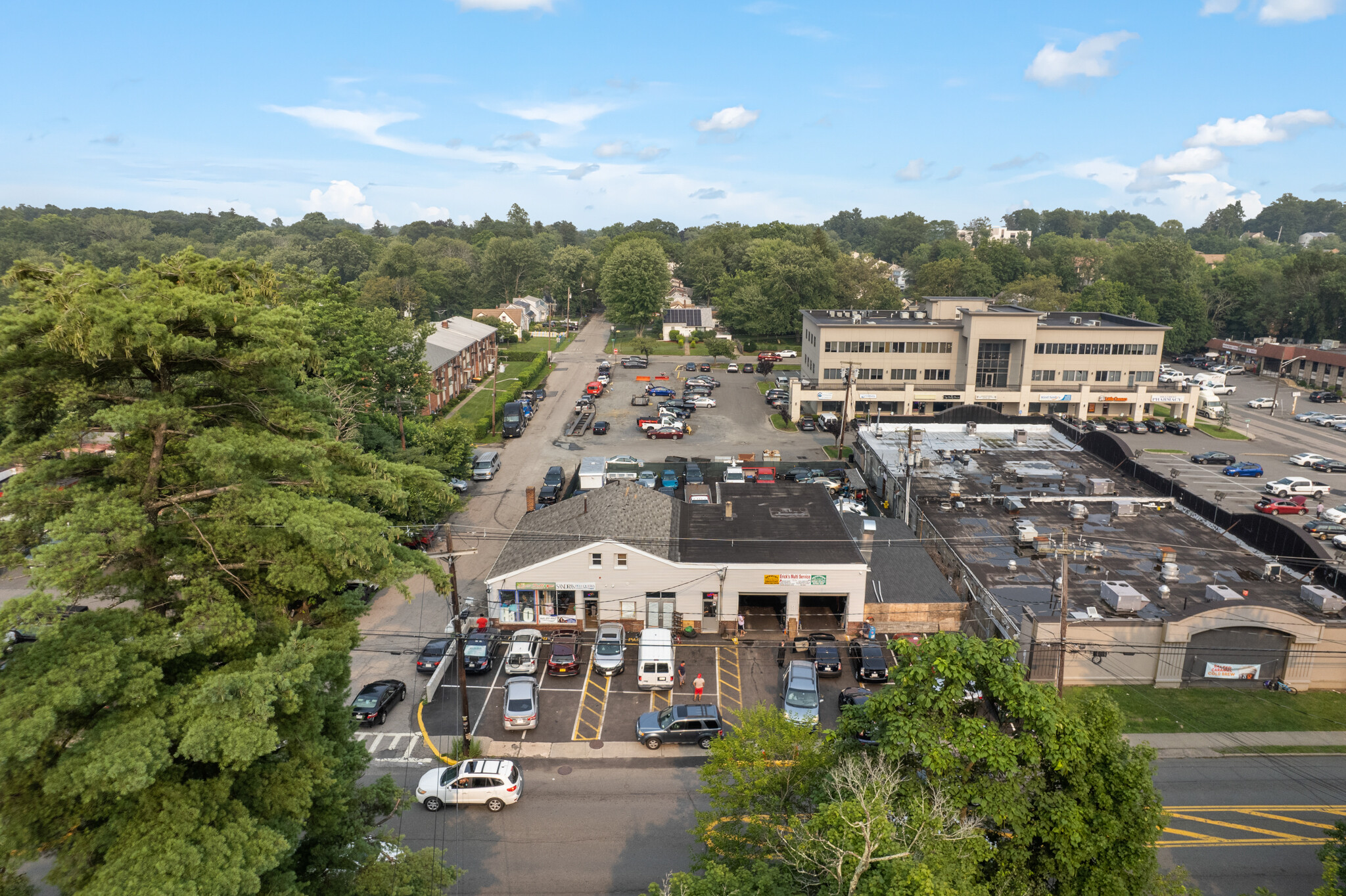 290 N Main St, Spring Valley, NY à vendre Photo principale– Image 1 sur 7