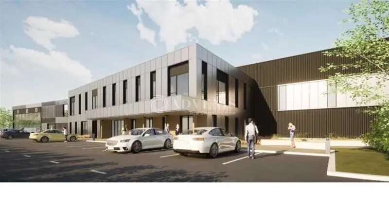 Local d’activités dans Lieusaint à louer Photo de l’immeuble– Image 1 sur 3