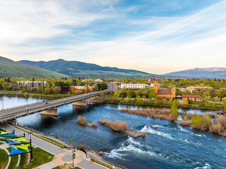 817 S Higgins Ave, Missoula, MT à vendre - Photo de l’immeuble – Image 3 sur 24