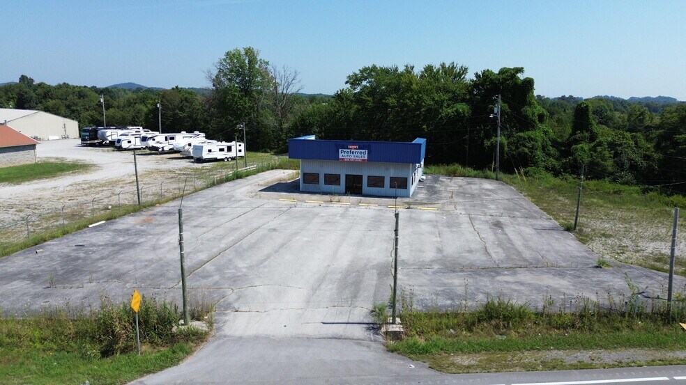 3100 S Laurel Rd, London, KY à vendre - Photo de l’immeuble – Image 2 sur 3