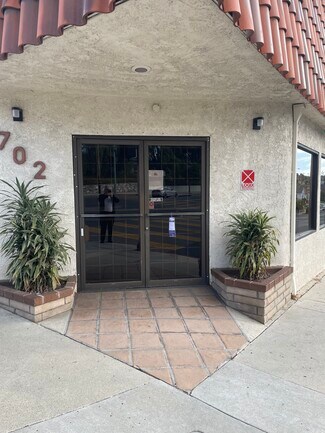Plus de détails pour 702 S Weymouth Ave, San Pedro, CA - Bureau à vendre