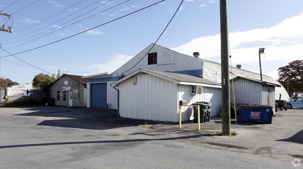 2106-2108 S Highland Park Ave, Chattanooga, TN à louer - Photo principale – Image 1 sur 2