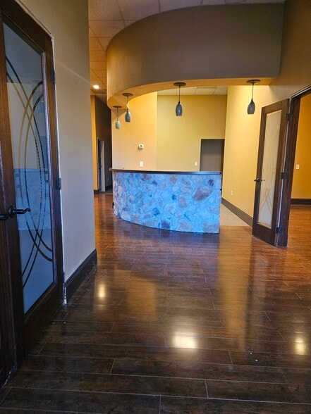 401-415 Rt 539, Cream Ridge, NJ à louer - Photo intérieure – Image 3 sur 14