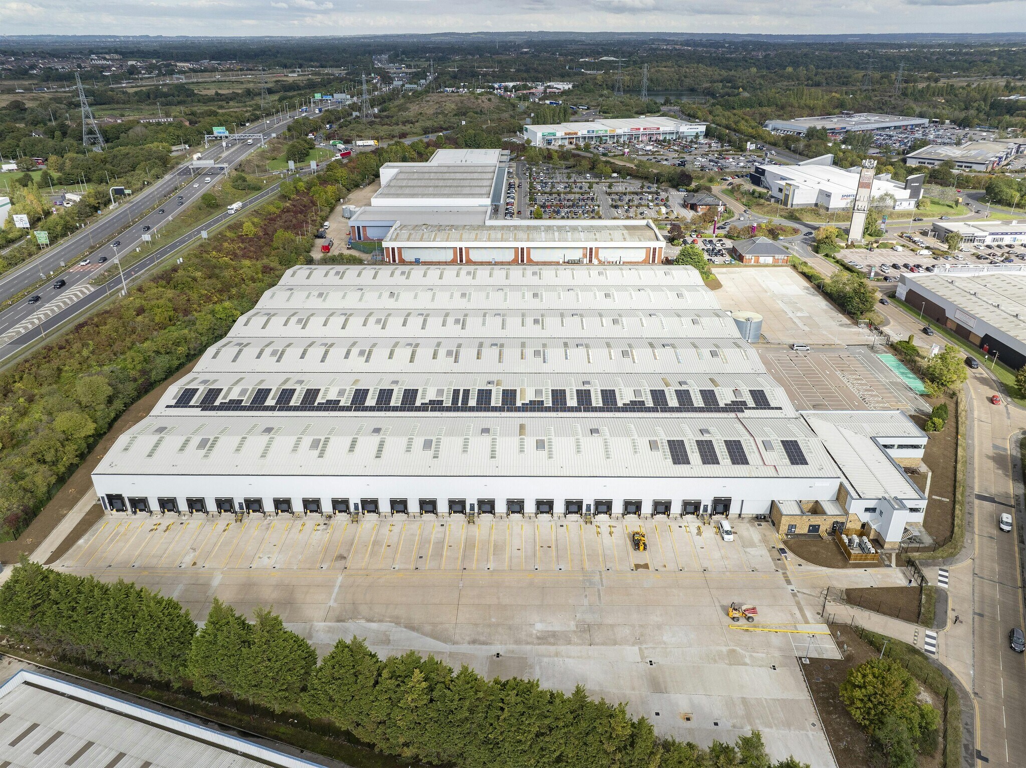 Weston Av, Grays à louer Photo de l’immeuble– Image 1 sur 7