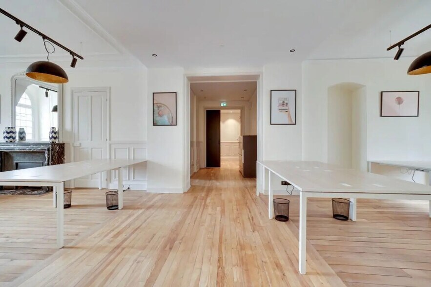 Bureau dans Paris à louer - Photo de l’immeuble – Image 3 sur 13