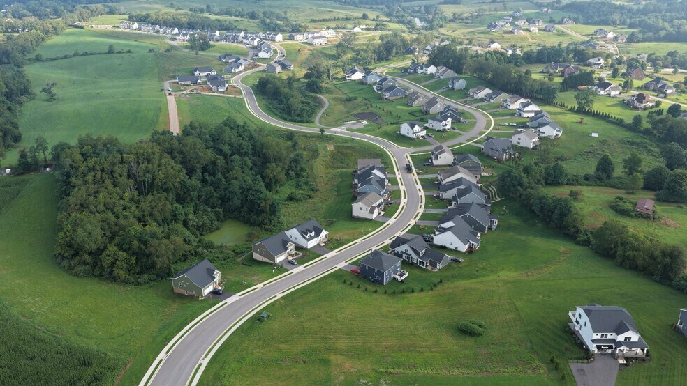 3966 Prices Fork Rd, Blacksburg, VA à vendre - Photo de l’immeuble – Image 3 sur 16