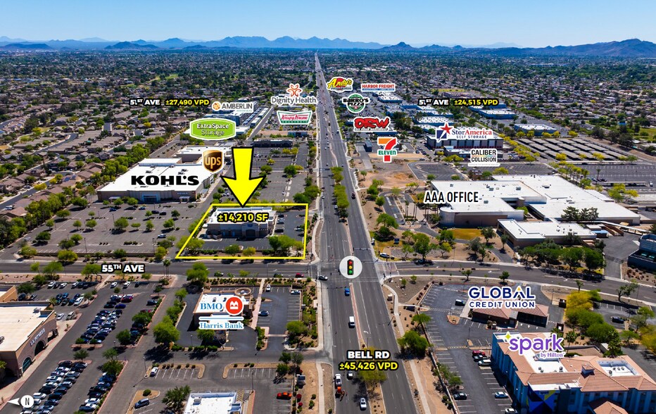 5490 W Bell Rd, Glendale, AZ à louer - Photo de l’immeuble – Image 3 sur 5