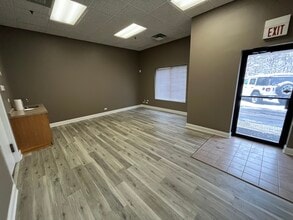 37 Sherwood Ter, Lake Bluff, IL à louer Photo intérieure– Image 2 sur 6