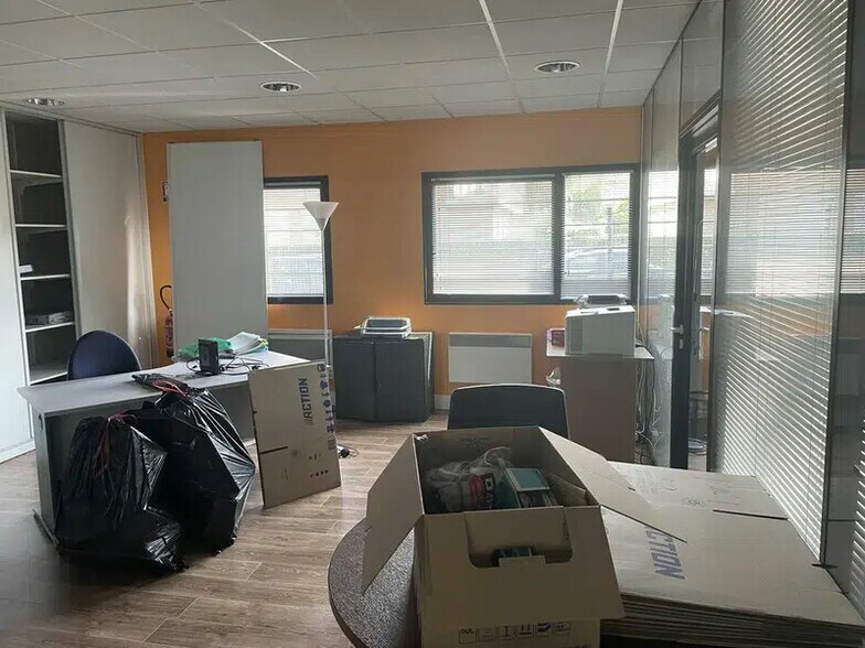 Bureau dans Marcq-en-Baroeul à vendre - Photo intérieure – Image 2 sur 12