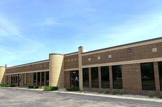 Plus de détails pour 665-675 & 735 Tollgate Rd – Local d’activités à vendre, Elgin, IL