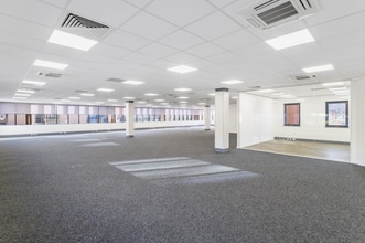 2 North Fourth St, Milton Keynes à louer Photo intérieure– Image 2 sur 8