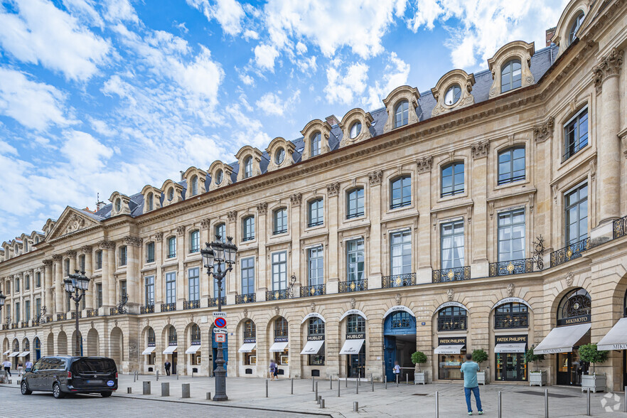 Espace de coworking dans Paris à louer - Photo de l’immeuble – Image 2 sur 3