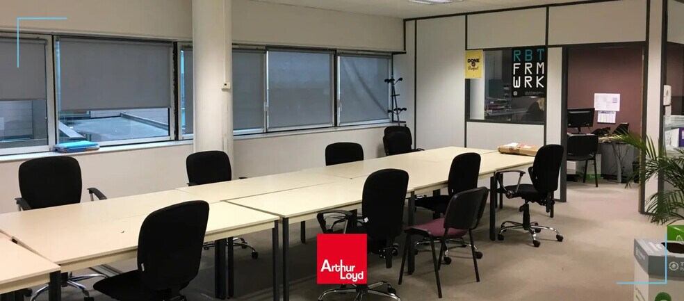 Bureau dans VILLENEUVE-D'ASCQ à louer - Photo de l’immeuble – Image 3 sur 4