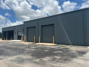 4900-4904 Griggs Rd, Houston, TX à louer Photo intérieure– Image 2 sur 11