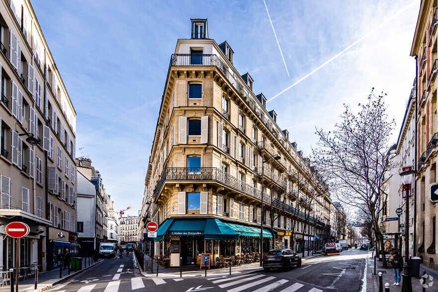 12 Rue Des Batignolles, Paris à louer - Photo principale – Image 1 sur 14
