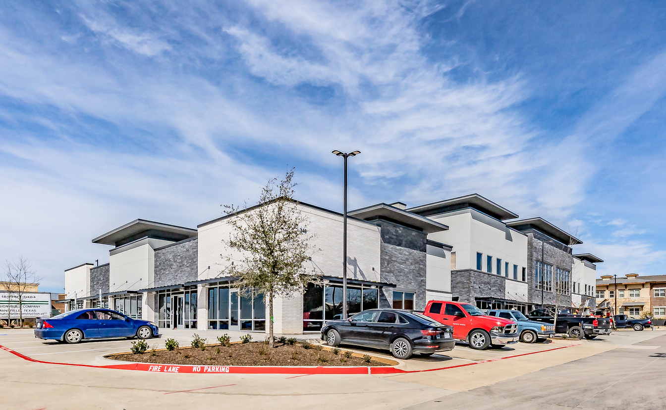 350 Matlock Rd, Mansfield, TX à louer Photo de l’immeuble– Image 1 sur 10