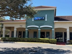 7721-7751 N Military West Palm Beach FL 3341 trl, West Palm Beach, FL à louer Photo intérieure– Image 1 sur 14