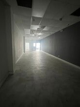 9801-9965 Pines Blvd, Pembroke Pines, FL à louer Photo intérieure– Image 1 sur 10