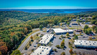 Plus de détails pour 115 Village Pl, Fairfield Bay, AR - Local commercial à louer