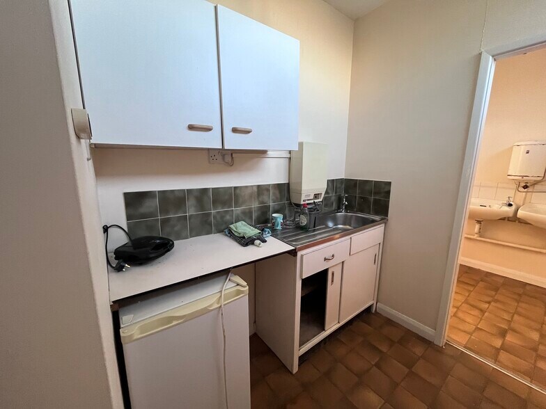 28-36 Cockerton Green, Darlington à louer - Photo de l’immeuble – Image 3 sur 7