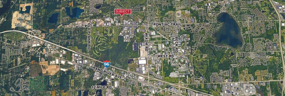 Landrow Dr, Wixom, MI à louer - Aérien – Image 2 sur 4