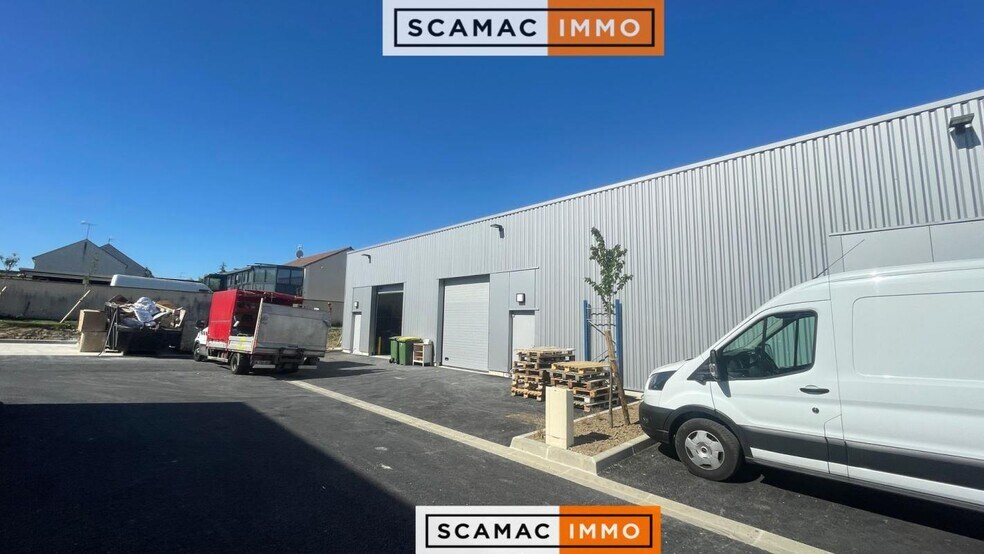 Industriel/Logistique dans Ollainville à louer - Photo de l’immeuble – Image 3 sur 14